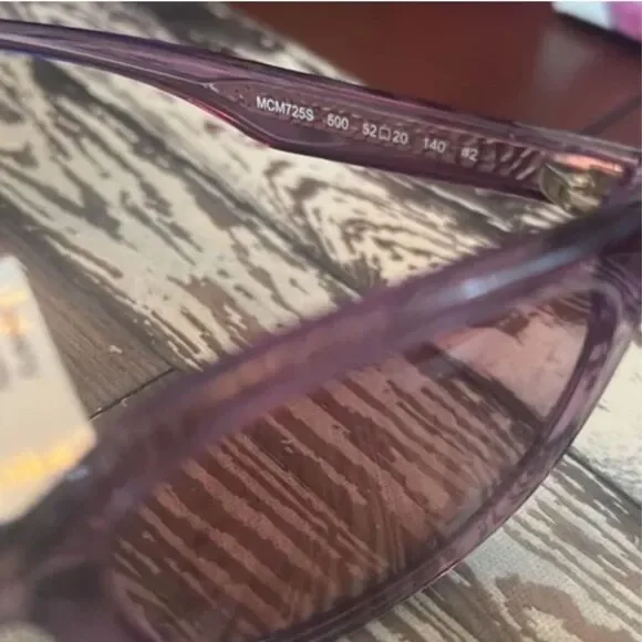*MCM* Wayfarer Tinted Sunglasses EUC! MCM* Wayfarer Tinted Sunglasses EUC  main image 2